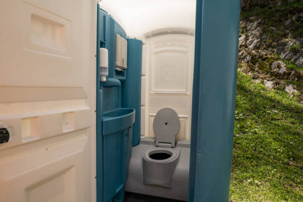 Best Portable restroom trailer rental  in Shadow Lake, WA